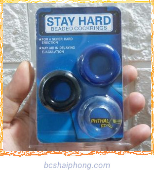 Vong deo duong vat Stay Hard tron.jpg